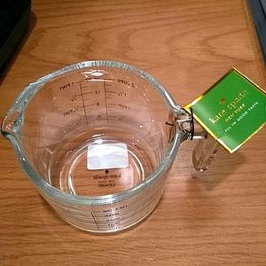 Kate Spade "All in Good Taste" measuring cup